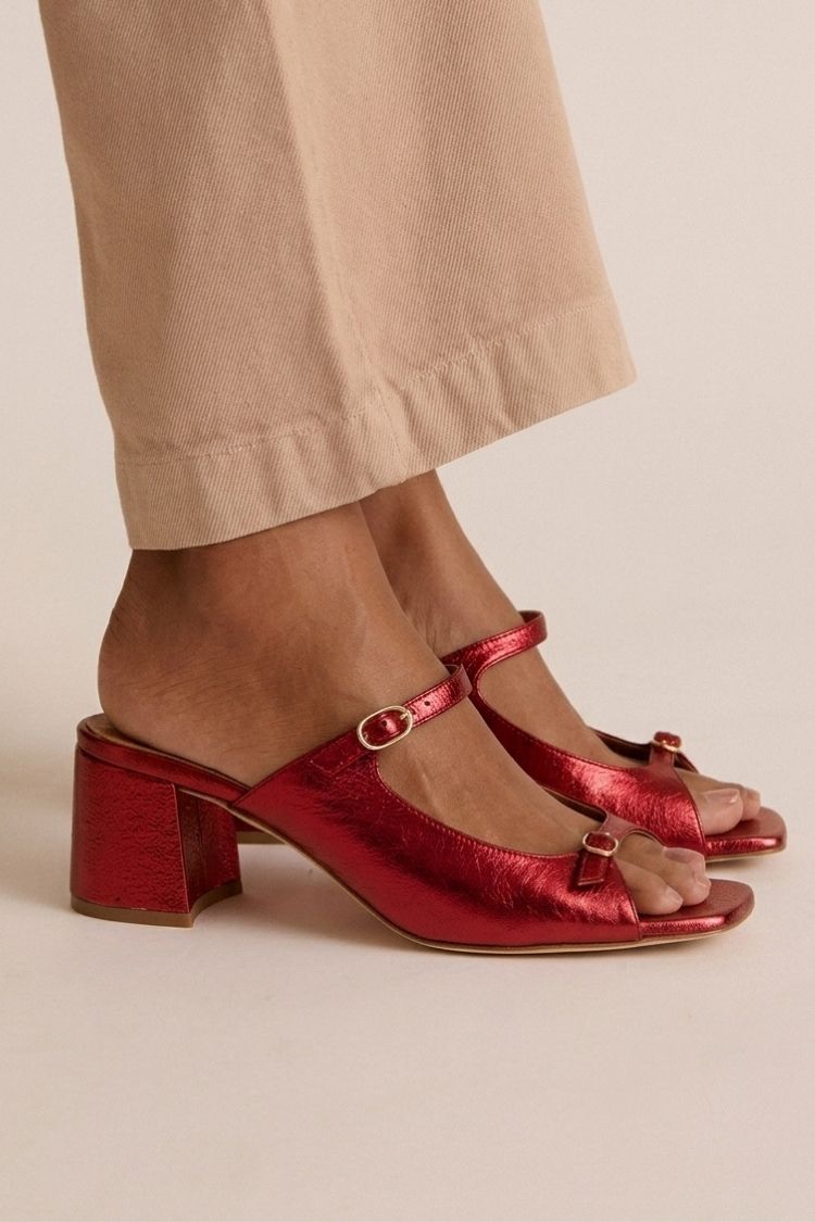Tarnia | Effortless Gold Summer Sandals