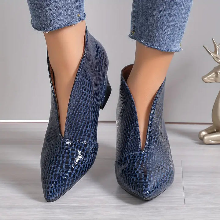 Luz | Women's Textured Ankle Boots with Curved Cut and Mid Block Heel