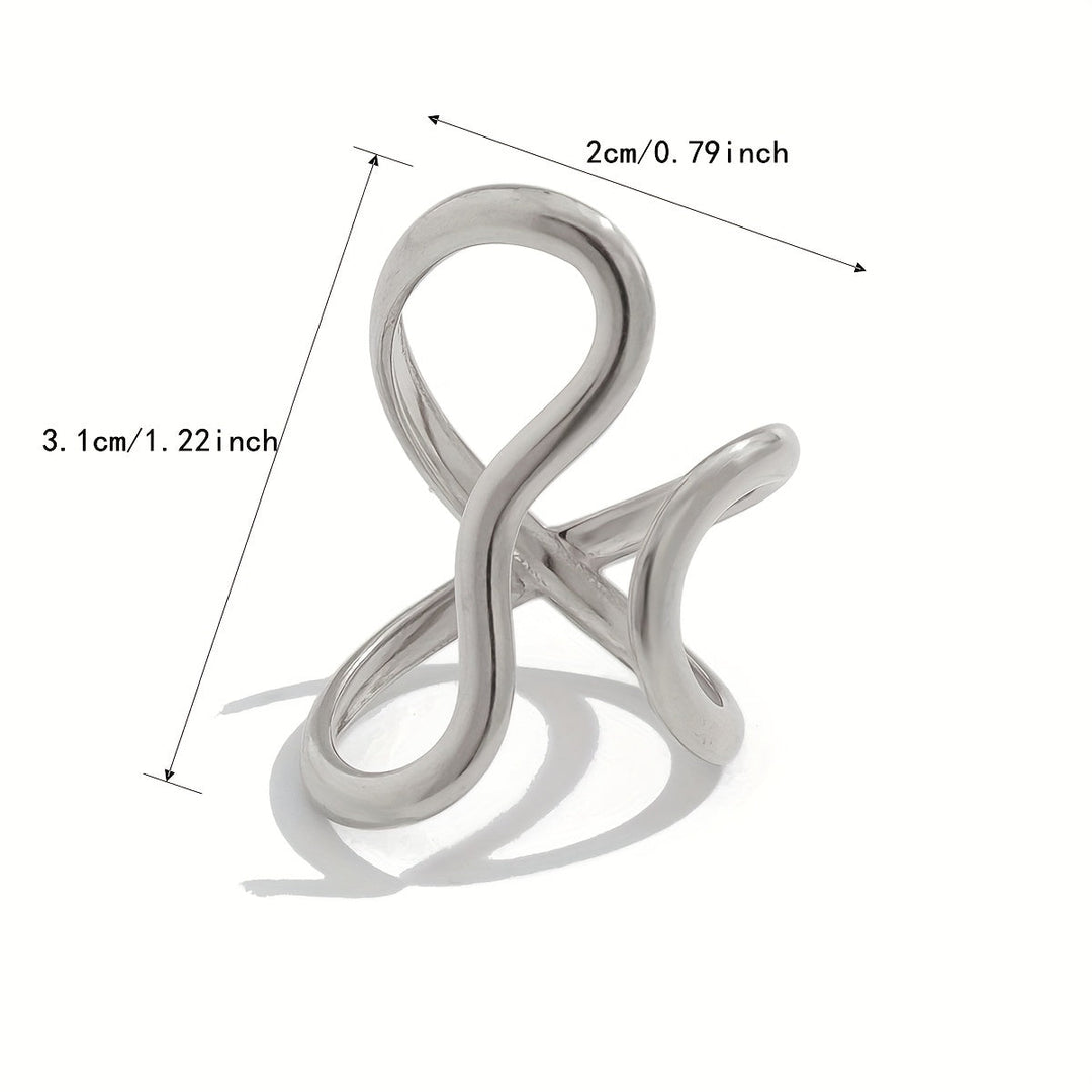 Chic Ring with Asymmetric Wave