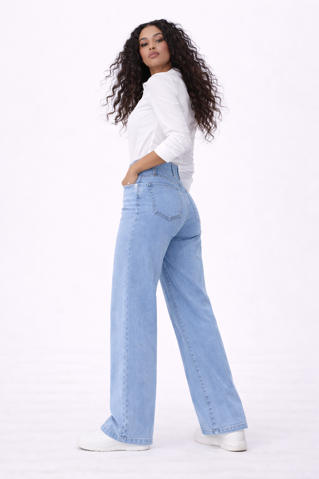 Amara | Elastic High-Waist Flare Jeans