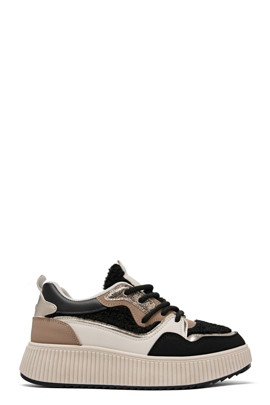 Undine | Black Wedge Sneaker