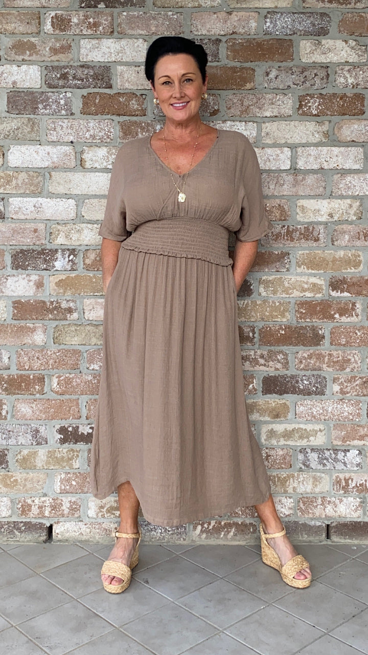 Penelope | Flowy Midi Dress