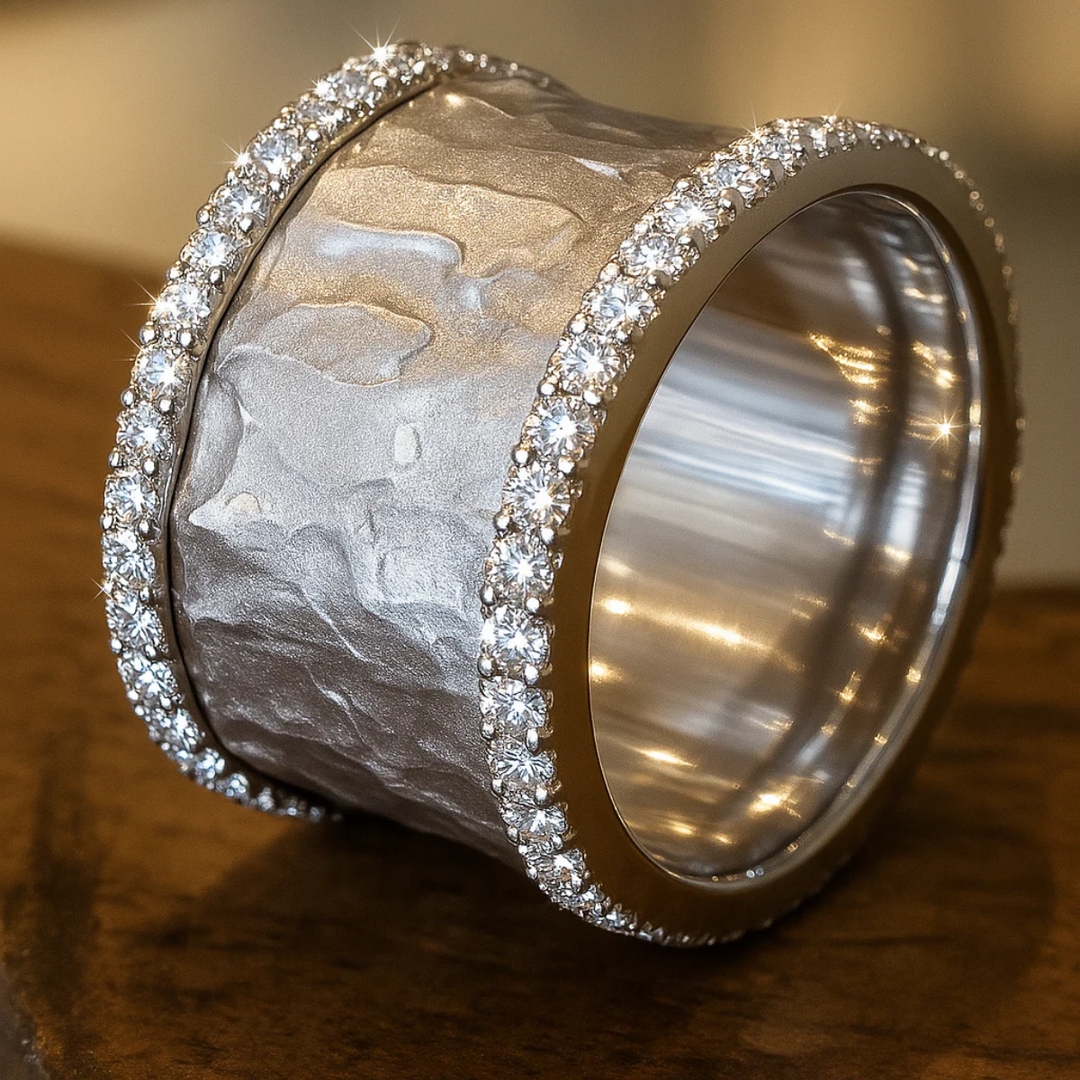 Vintage Silver Ring with Zirconia