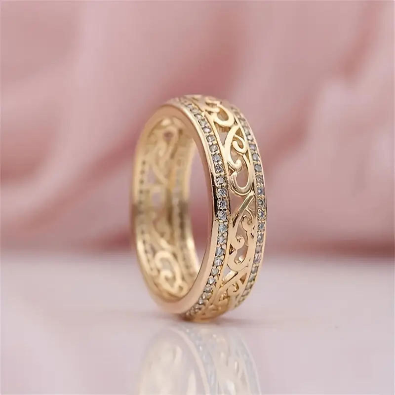 Gold Ring Hollow Light