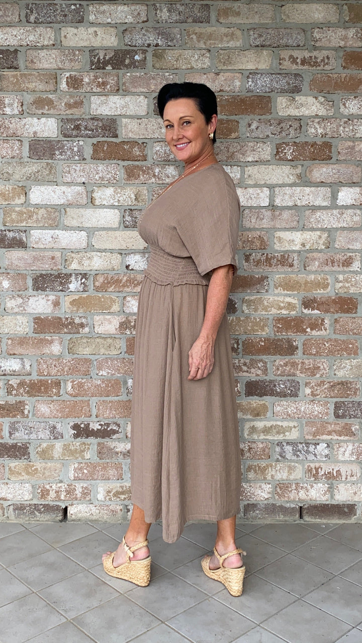Penelope | Flowy Midi Dress