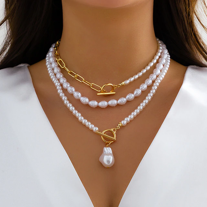 Zinn | Vintage Pearl Necklace in Multi-Layer Design