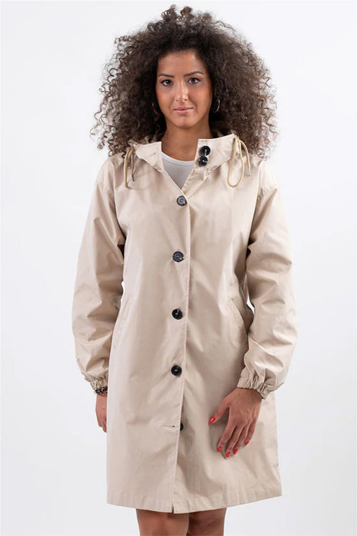 Barbara | Water-Resistant Windbreaker
